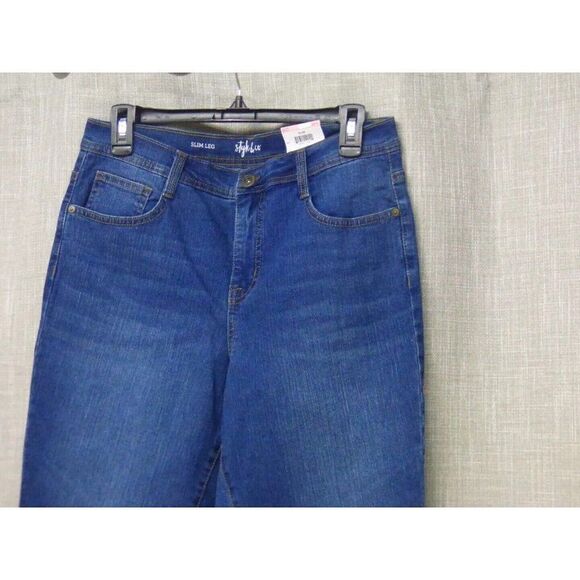 Stye& Co Hi Rise Slim-Leg curvy Fit Jeans, Short, 10S, Vernona Wash - Picture 5 of 10